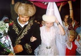 Wedding Dresses And Traditional Weddings Around The World World Super Travel Asian Wedding Dress Foreign Wedding Muslim Bride