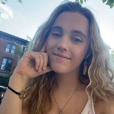 It's that fake victimhood thing, like people are attacking them in the  street for having a baby. Nobody is doing that. These people are so  desperate to cosplay at being persecuted.