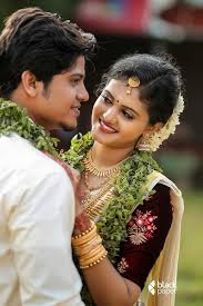 Pin By Raj Raj On Modaling Wedding Couple Poses Photography Indian Wedding Photography Couples Wedding Couples Photography
