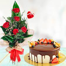 Flowers also make for the perfect gift idea for indians across the country. Flowers With Chocolate Fruit Cake Online Gift Cake Flower Delivery Mumbai By Mumbaiflorist Co In