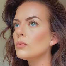 Bossy-and-glossy makeup artistry