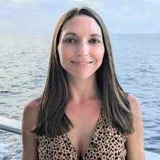 I am absolutely thrilled that today I am hosting my first conference for  underprivileged females looking to forge a career in financial services.  Proud that I am a director of Pink Dynasty