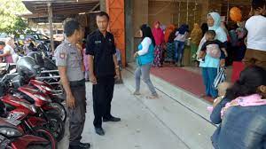 Check spelling or type a new query. Antisipasi Terjadinya Tindak Kriminalitas Toko Emas Dan Perbankan Di Patroli Polsek Baki Tribratanews Sukoharjo