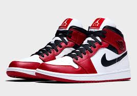 Air Jordan 1 Mid Chicago 554724 173 Release Date Sneakernews Com In 2020 Air Jordans Jordan 1 Mid First Air Jordans