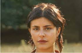 Regina Bittner's Instagram, Twitter & Facebook