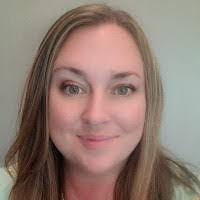 Wallis Brooks's Instagram, Twitter & Facebook