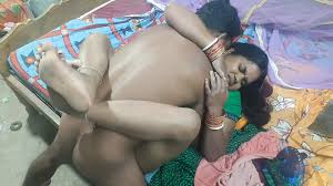 Üvey kız kardeşi&öptü;039;s amcık, onu çıplak elimden ve onu sikildi Porno  7DAK farkıyla izle