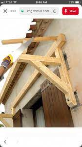 Pin De Leopoldo Ramirez Rayas En Maceteros En 2020 Alero De Madera Porches De Madera Juntas De Madera