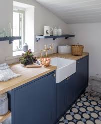 It labs chak glass mp3 song disqueria kraftwerk chile khuc nhac buon nguyen. Interior Designer Irene Gunter S 5 Laundry Room Design Tips Homes Gardens