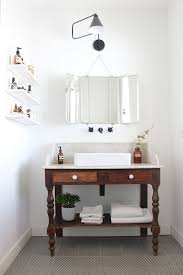 Maison A Grenoble Une Maison Familiale Au Style Contemporain Idee Salle De Bain Salle De Bain Deco Salle De Bain