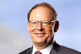 Helmut Becker als Chef der Sparkasse Offenburg/Ortenau verabschiedet