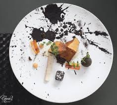 Foie Gras Poele A L Encre Anguille Fumee Lentilles Beluga Par Herve Rodriguez Thuries Gastronomie Magazine N Gastronomie Recettes De Cuisine Recette De Chef