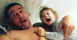 Robert Berisha poston foton e ëmbël me vajzën e tij, Renee!