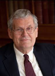 Bruce Scott's Instagram, Twitter & Facebook