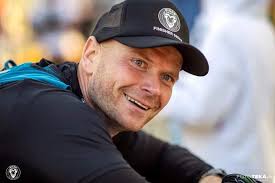 Pływanie Zimowe❄️🌊🏊🏻‍♂️ Dzisiejszymi zawodami w Modlinie rozpoczęliśmy  sezon startów Pływania Zimowego 2021/2022🤩 Pierwsza runda Pucharu Polski w  Pływaniu Zimowym rozgrywana była w wodach rzeki Narwi przy Twierdzy Modlin.  Co prawda woda o