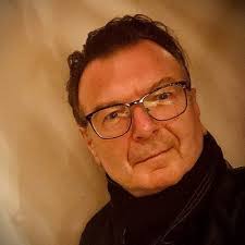 Find a humanist funeral celebrant in Westbury