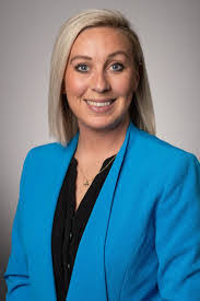 Carolyn Bethel's Instagram, Twitter & Facebook