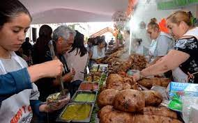 El 16 de diciembre de 1972, por decreto no.21 de la xlv legislatura del estado de méxico, tenancingo es calificado como ciudad típica; Arranco La Feria Del Obispo En Tenancingo El Manjar Cocido Al Horno El Sol De Toluca Noticias Locales Policiacas Sobre Mexico Edomex Y El Mundo