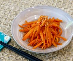 This particular iteration of the dish uses julienned zucchini, carrots, and white cabbage. Vegetable Japanese Cooking 101