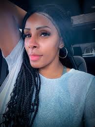 Kimberly Craddock's Instagram, Twitter & Facebook