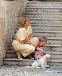 But before her fairytale wedding, lady diana spencer lived a relatively quiet life that involved piano lessons, odd jobs, precious pets, and a very '70s bridesmaid dress. Lady Diana Diana Spencer Prince Harry And Princess Diana Image 6543438 On Favim Com