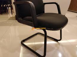 Jika anda ingin membeli kursi kantor tanpa roda murah anda sebaiknya membeli di toko ralali yang jelas murahnya. Memakai Kursi Kantor Chairman Adalah Pilihan Yang Tepat
