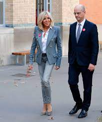 She is an actress, known for vestiaires (2011), christian dior couturier du rêve (2018) and bbc weekend news (1992). Brigitte Macron Proves A Jacket And Jeans Is The Best Uniform At Any Age Fashion Balmain Blazer Outfits Autumn Street Style