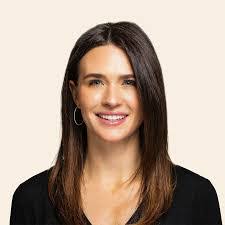 Amber Oliver's Instagram, Twitter & Facebook