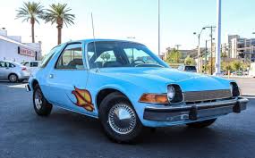 The body surface was 37% glass, and its surface area of 5,615 square inches (3.6 m 2) was 16% more than the average passenger car at the time. Party On Wayne S World Amc Pacer Sold At Auction