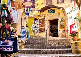 A memory for a lifetime. Perpatwntas Stoys Dromoys Ths Palias Polhs Twn Xaniwn Morfeas Hotel Chania