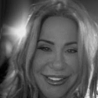 Everett Costello's Instagram, Twitter & Facebook