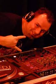 Eure hochzeitsfeier soll einmalig und für euch und eure gäste unvergesslich werden? Dj Essen Hochzeit Party Event Discjockey Mieten