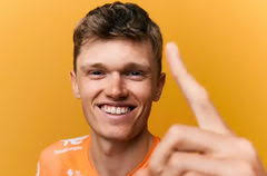 Söderqvist soars to glory in Worlds U23 men's time trial