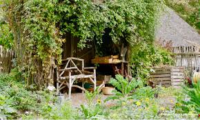 Unsere nachbarn verbrennen in ihrem garten mit zugrichtung zu uns noch von dieser nacht feuchtes holz und baumabfälle. Gartenweisheiten Auf Dem Prufstand Oekom Verlag