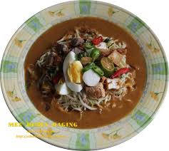 Resepi mee kuah daging merupakan kepelbagaian resepi mee yang terdapat di malaysia , yang mana resepi ini sangat mudah disediakan dan 2 paket mee kuning 1 kilo daging 3 liter air rebusan daging sos tomato sos cili secukupnya 1 cawan kuah kacang 3 biji kiub stock ikan bilis 4 biji telur. Amie S Little Kitchen Mee Rebus Daging