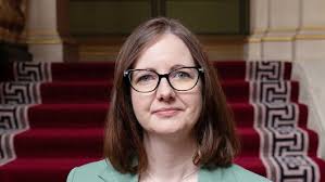 El Gobierno británico designa a su nueva embajadora