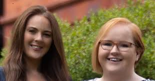 Pregnant mum launches business while in hospital with life-threatening  condition