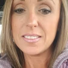 Amanda Bondoc's Instagram, Twitter & Facebook