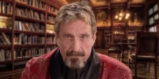 Последние твиты от john mcafee (@officialmcafee). John Mcafee Witzelt Aus Dem Gefangnis Knast Ist Wie Familie Pc Welt