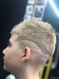 Барбершоп Братишка на Революционной улице