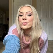 Trista Callahan's Instagram, Twitter & Facebook