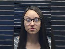 Layla Pace's Instagram, Twitter & Facebook