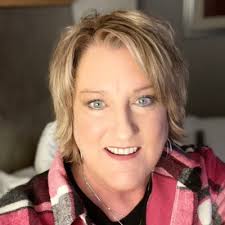 Jolyn Bergstrom (@JSBergstrom15)