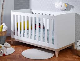 Une chambre denfant en bois et blanc kids world baby. Lit Bebe Evolutif Evidence 70x140 Blanc Et Bois Fabrique En France