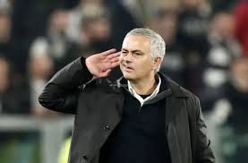 Roma vui mừng thông báo đạt thoả thuận để mourinho trở thành hlv đội bóng, trang chủ. Tahxqcuq4uhg8m
