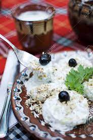 By rpt phongkhin) official lyric videorapital official. Joghurt Gurken Salat Snejanka Uber Typische Bulgarische Stoff Und Topferei Lizenzfreie Fotos Bilder Und Stock Fotografie Image 16536068