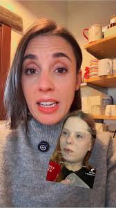 Estaría bien informarse antes de lanzarse a insultar o ridiculizar a  alguien.