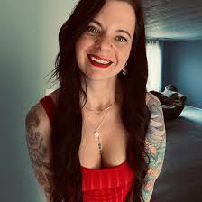 He's seriously the best companion. My boy Comet. 🐾 🤎