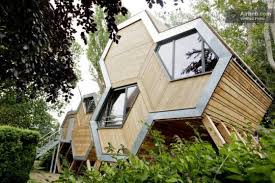 Cabane Moderne De Forme Octogonale Plan Cabane En Bois Cabanes Modernes Cabane