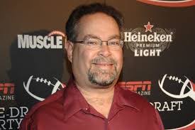 Charles Utter's Instagram, Twitter & Facebook